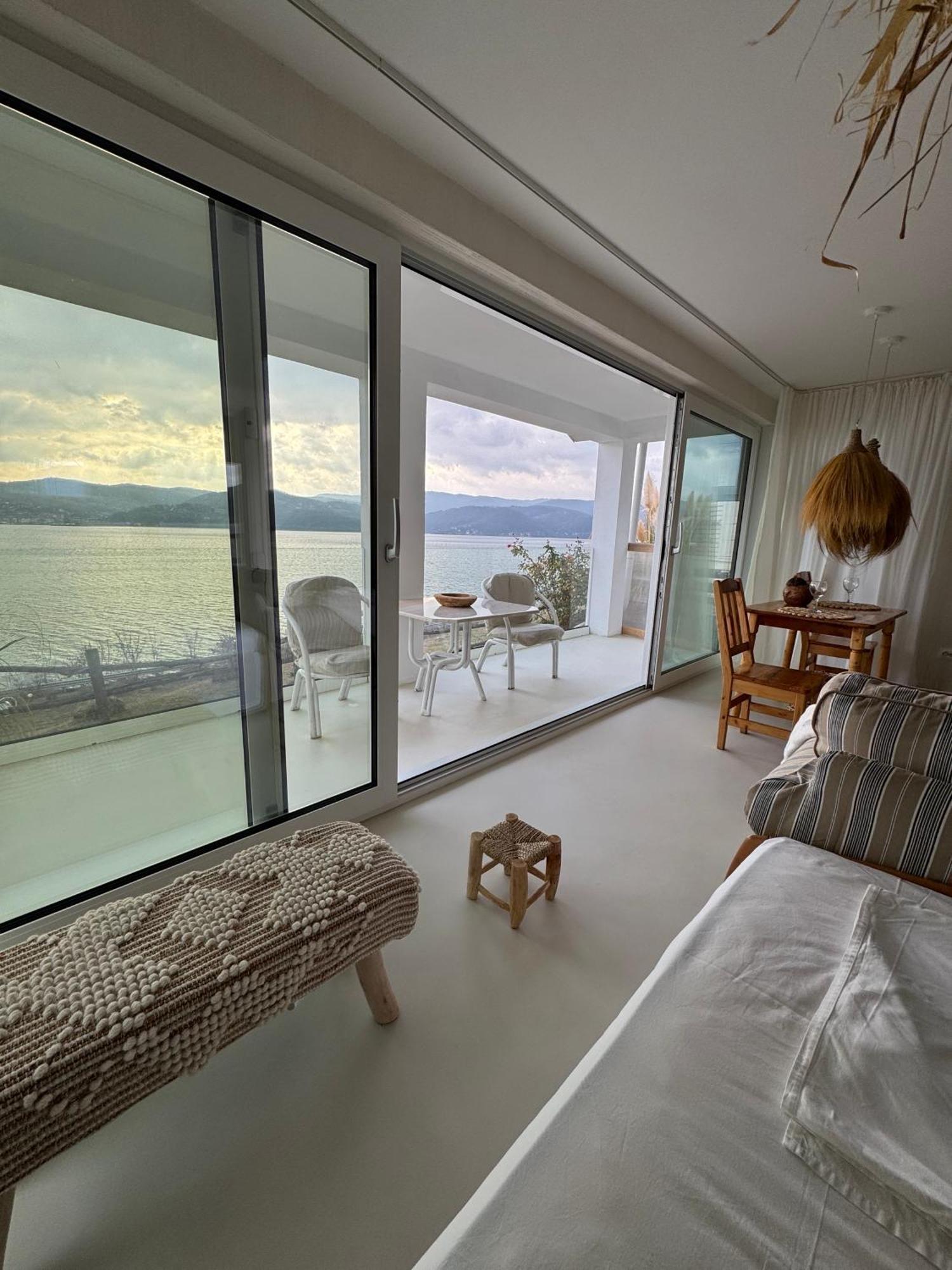 Dream Tricule Villa Svinita Exterior photo